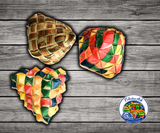 Planet Pleasures Woven Diamond Foot Toy made from palm leaf and stuffed with shredding material for parrots to hold, chew, pull, and shred.